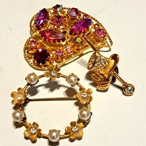 3 Women's Gold Tone Brooch's